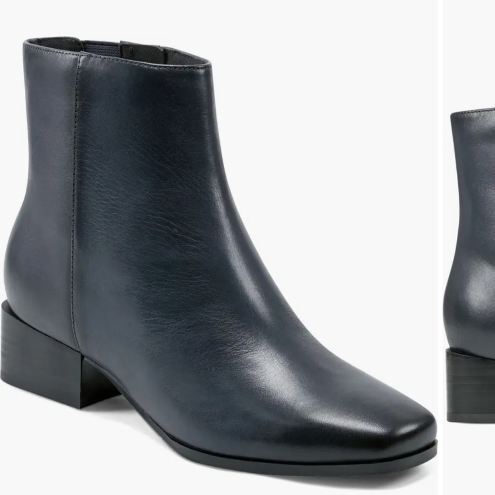 Elegant Blue Leather Ankle Boots